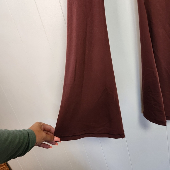 OFFLINE By Aerie Real Me High Waisted Rise Ruched Flare Leggings New NWT Size XS - Picture 8 of 9